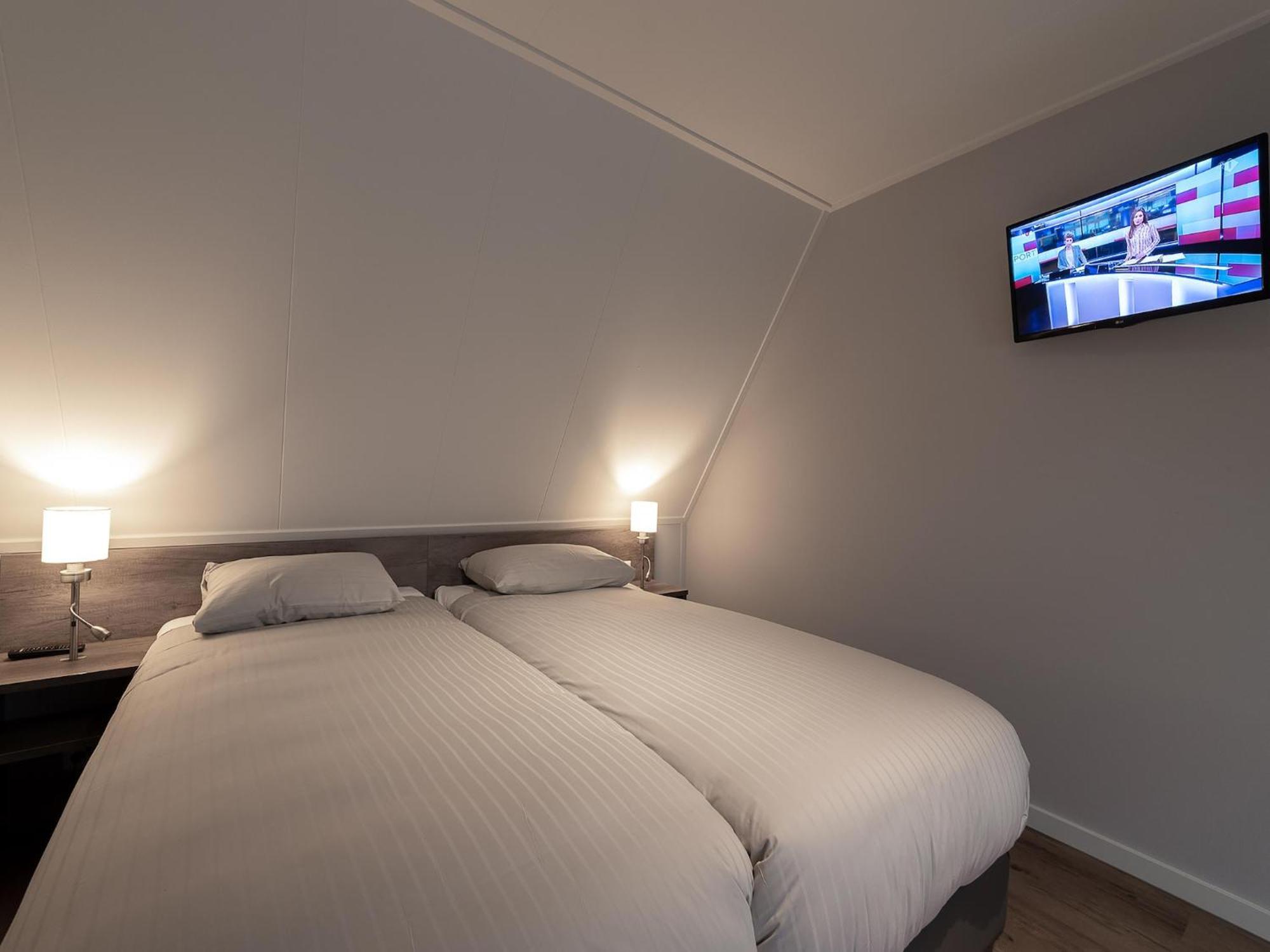 Design Apartment In Zeeland With Its Own Wellness Colijnsplaat Экстерьер фото